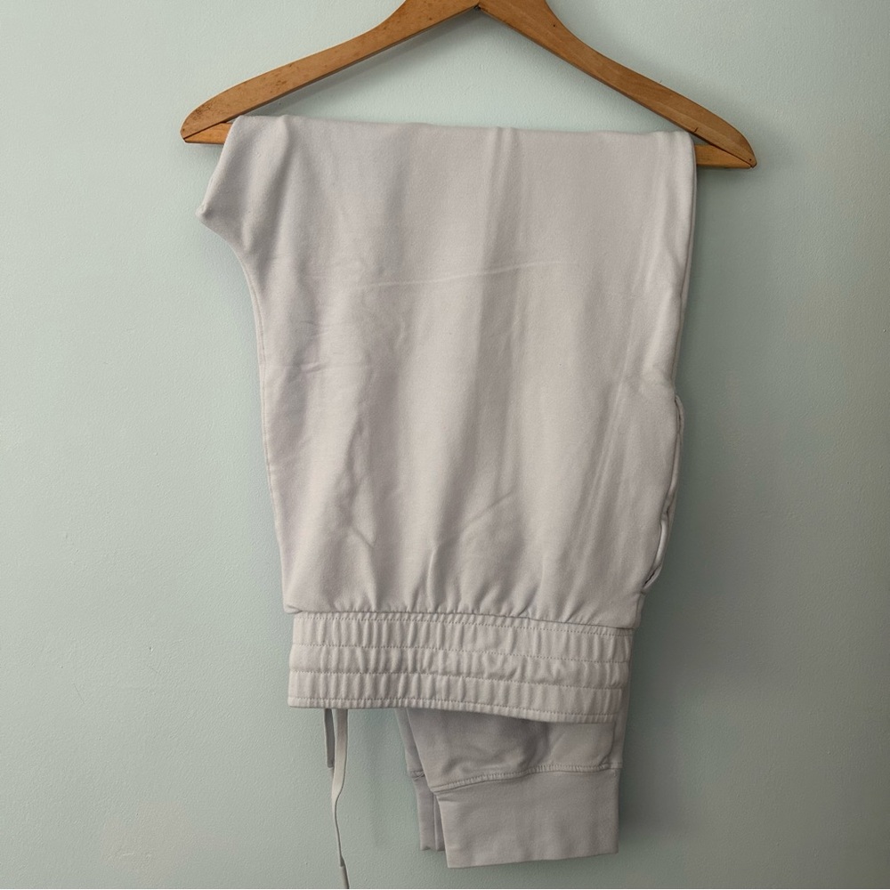 Berkley Jensen women’s sweatpants